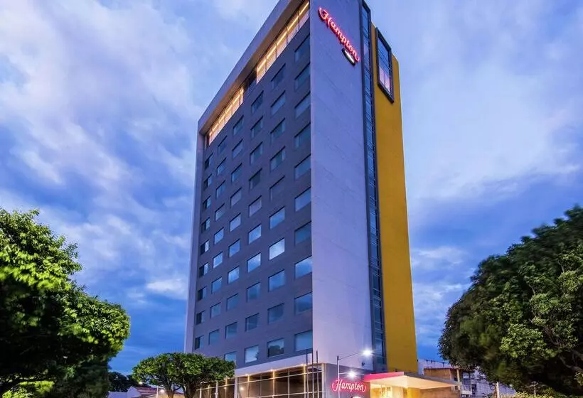 ホテル Hampton Inn By Hilton Cucuta