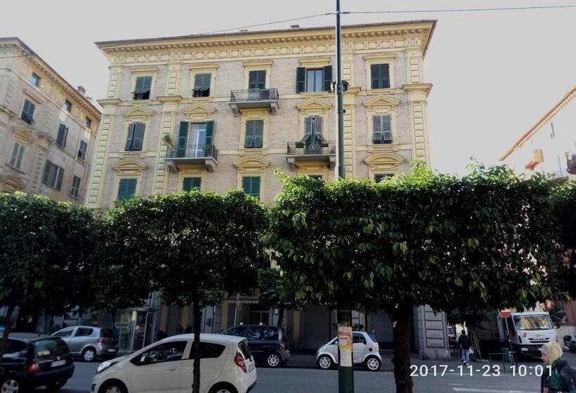 پانسیون Colors Of Cinque Terre   Guest House