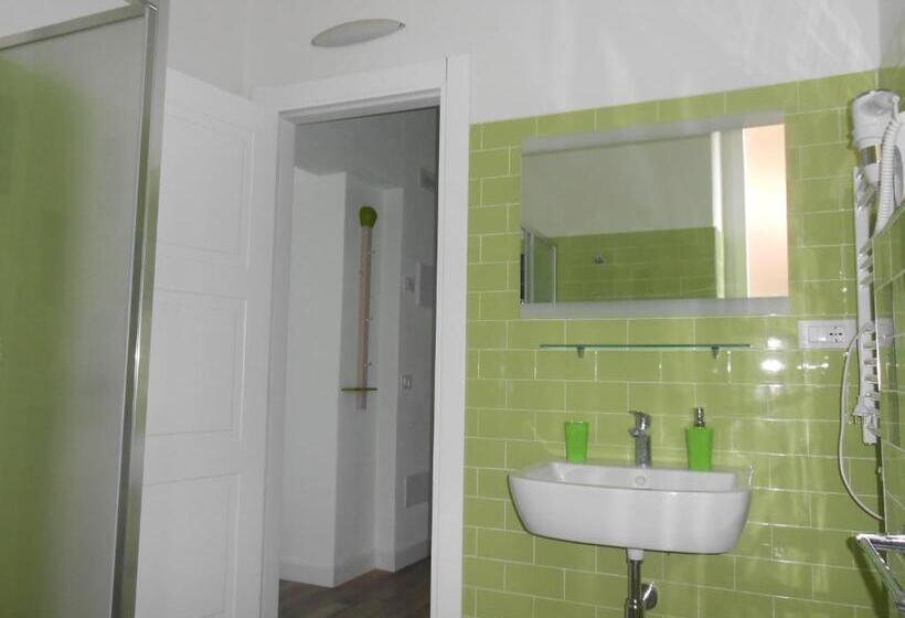 پانسیون Colors Of Cinque Terre   Guest House