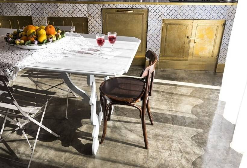 پانسیون Sanbartolomeo Casa & Putìa