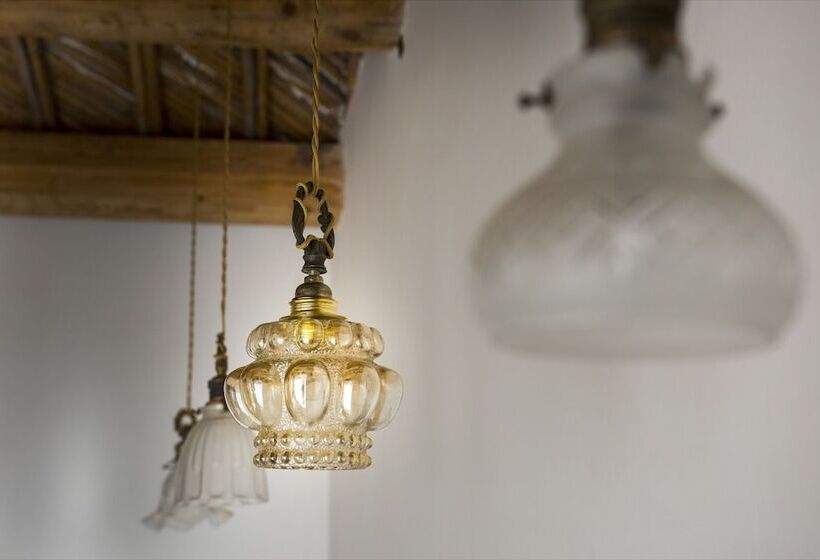 پانسیون Sanbartolomeo Casa & Putìa