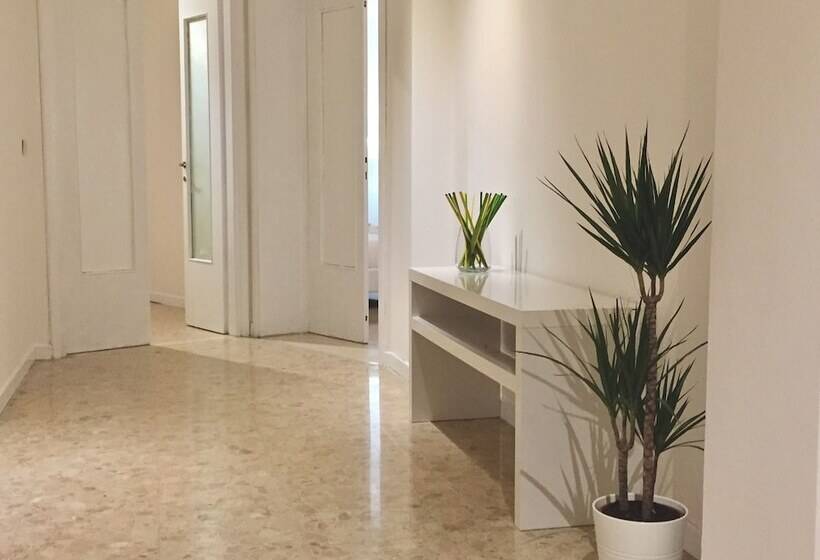 Pension (Hôtel basse catégorie) The Guesthouse Treviso