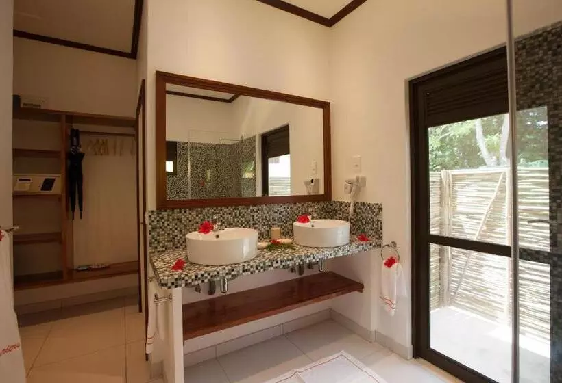 هتل Les Lauriers Eco