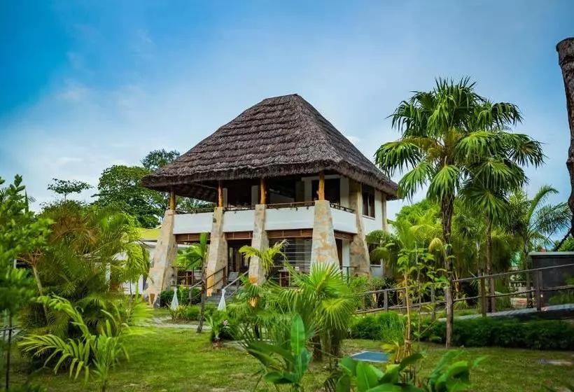 هتل Les Lauriers Eco