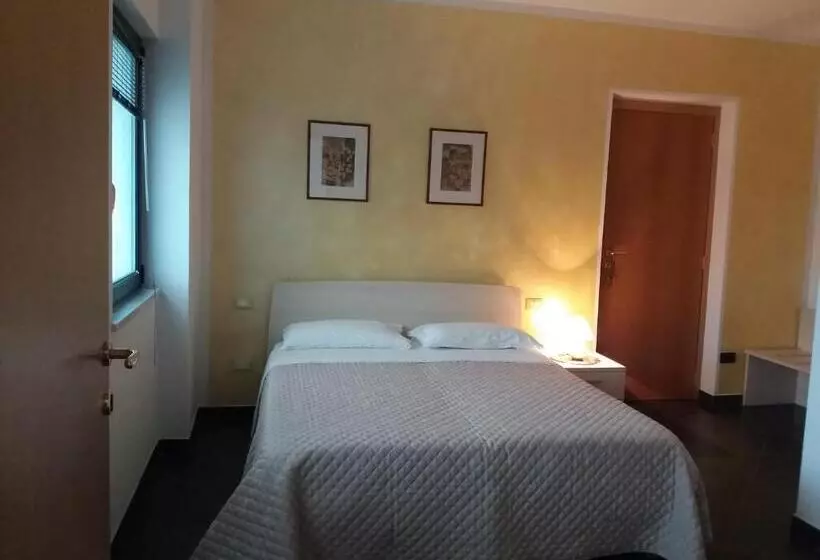 Pensione Affittacamere Arabafenice