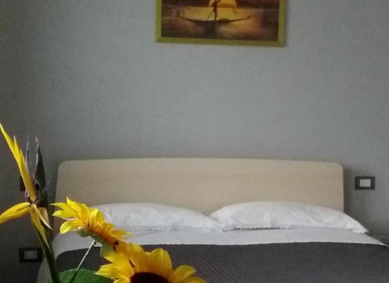 ペンション Affittacamere Arabafenice