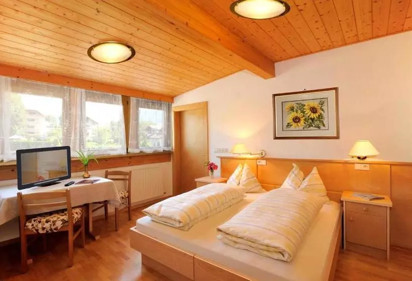 ペンション Gasthof Anich