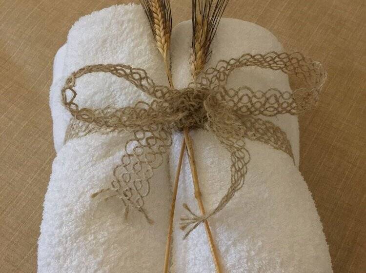 酒店 Agriturismo Monti Di Jogliu