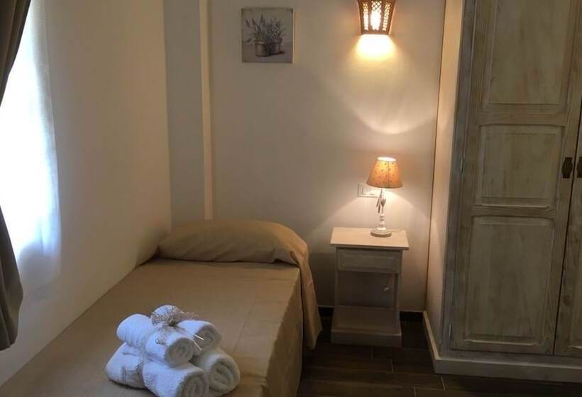 酒店 Agriturismo Monti Di Jogliu