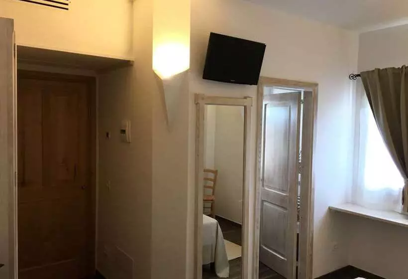 ホテル Agriturismo Monti Di Jogliu