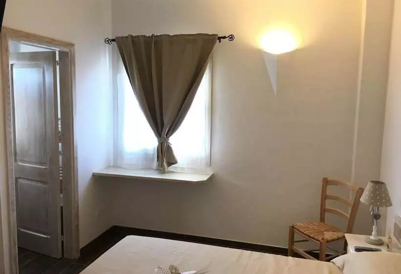ホテル Agriturismo Monti Di Jogliu
