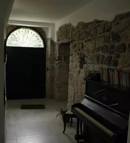 ホテル Casina Di Pietra