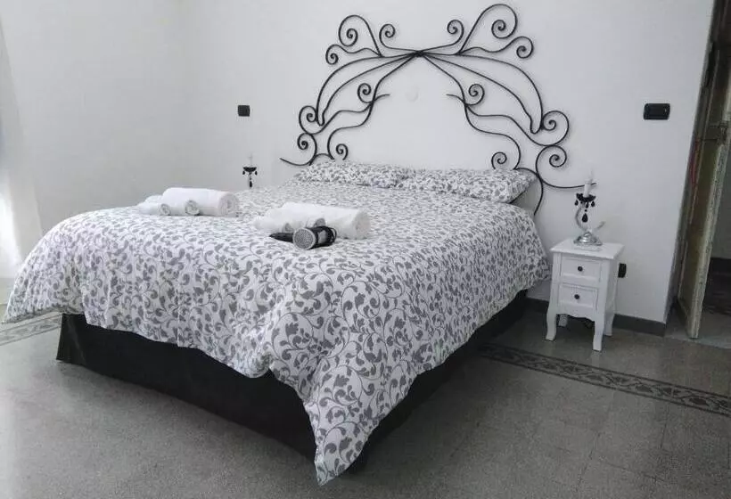 ホテル Casina Di Pietra