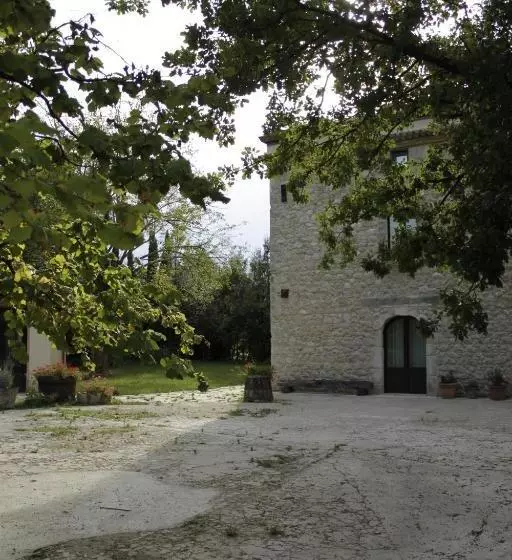 ホテル Casina Di Pietra
