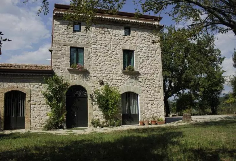 ホテル Casina Di Pietra