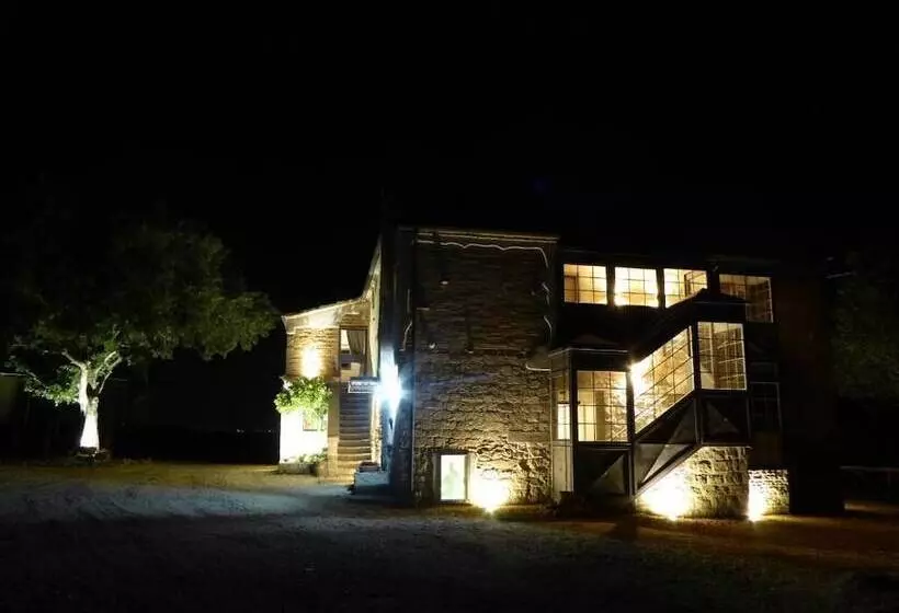 Hotelli Pietre Di Fiume