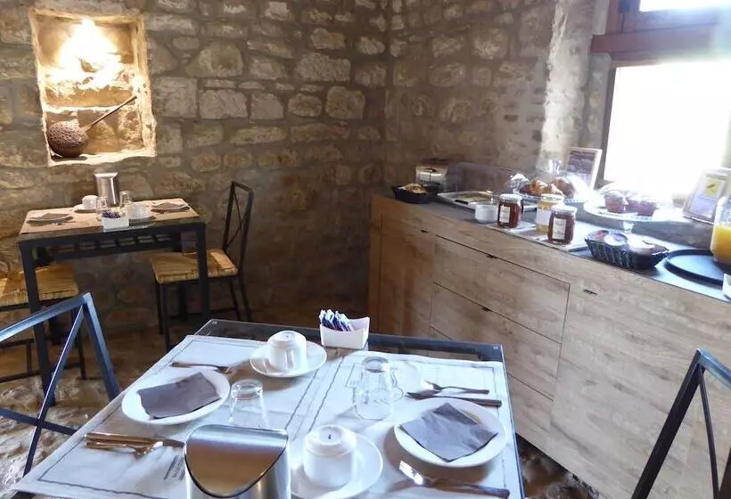 Hotelli Pietre Di Fiume