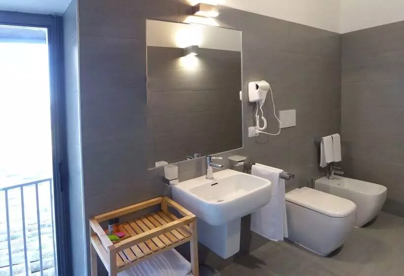 Hotelli Pietre Di Fiume