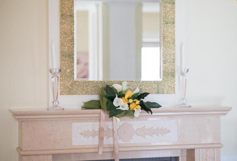 Отель Villa Marchesa