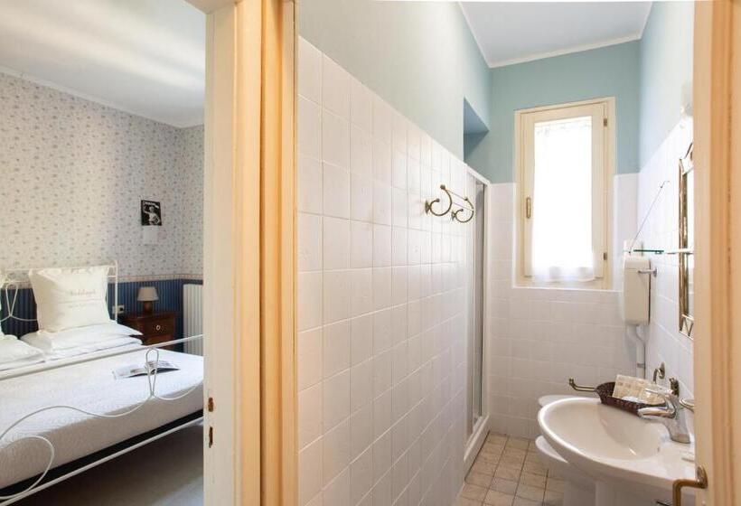 هتل Agriturismo Ca Verde Il Giardino Narrante