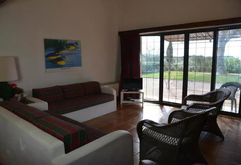 Hotelli Agriturismo Fattoria Il Casalone