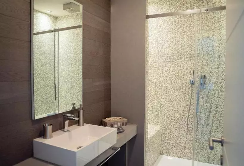 پانسیون Midnight In Genova