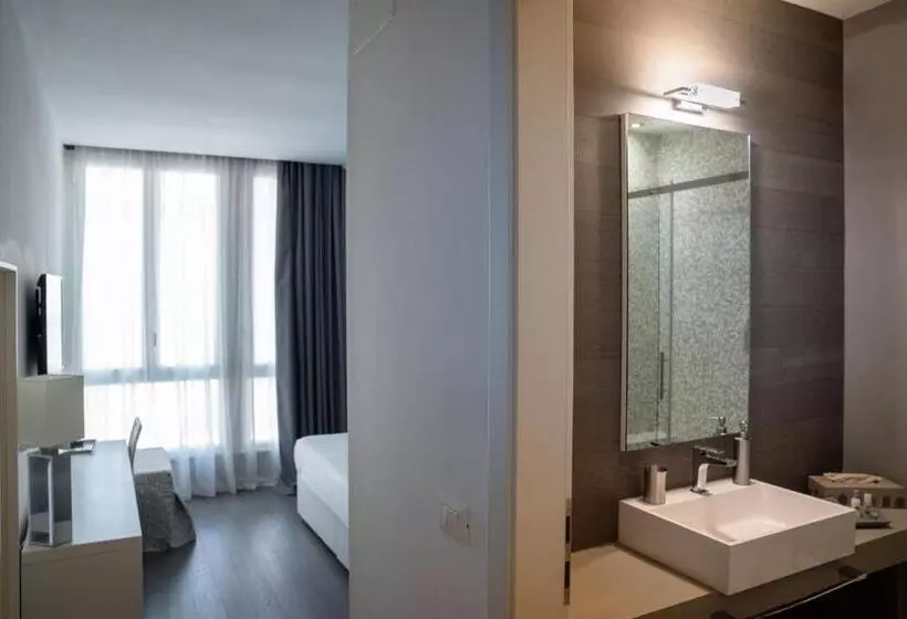 پانسیون Midnight In Genova