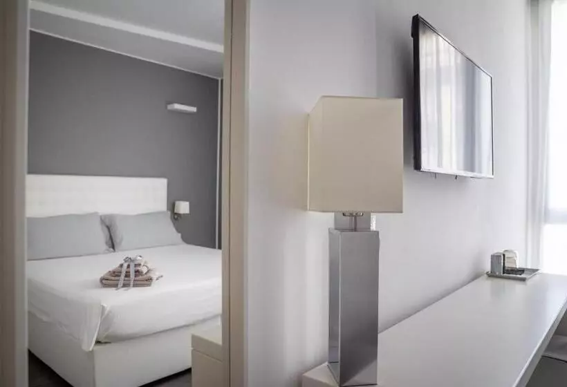 پانسیون Midnight In Genova