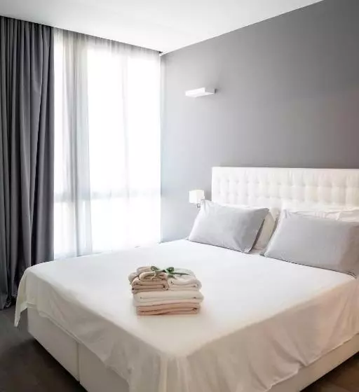 پانسیون Midnight In Genova