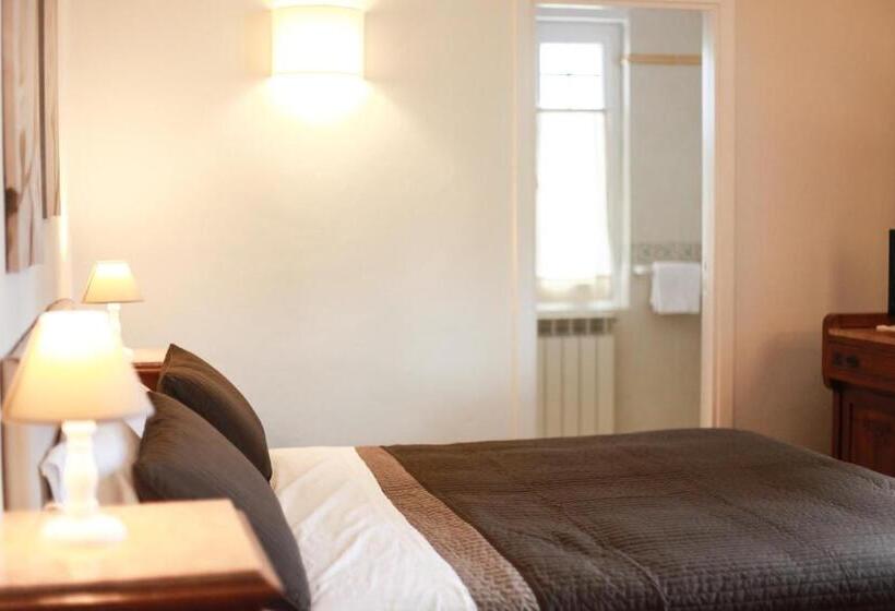 호스텔 Locanda Di Ansedonia   Ristorante Griglio