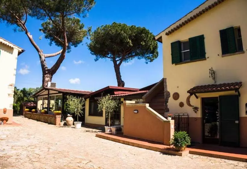 هاستل Locanda Di Ansedonia   Ristorante Griglio