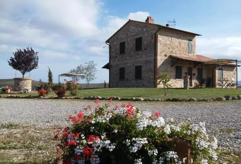 ホテル Agriturismo La Valle Del Sole