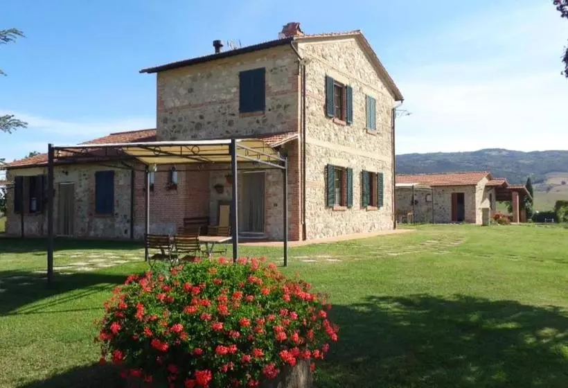 ホテル Agriturismo La Valle Del Sole