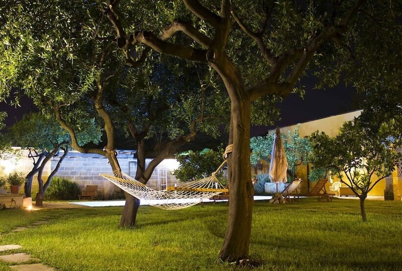 Отель Agriturismo Tempa Del Niglio