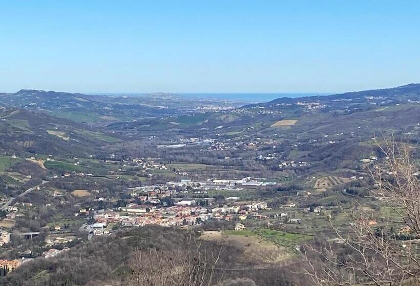 酒店 Lo Scoiattolo Country House