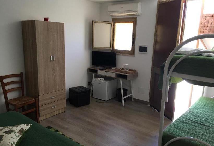 Pensjonat Camere Con Terrazzino