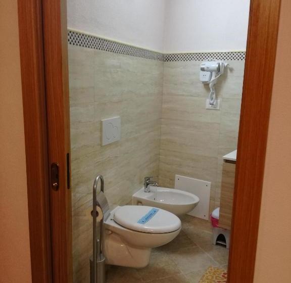 פנסיון Corte Della Luna