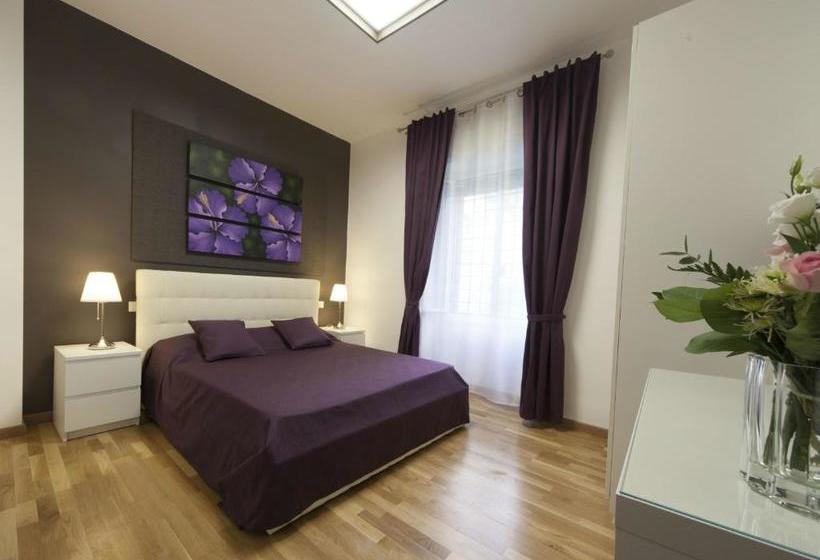 پانسیون Astoria Golden House