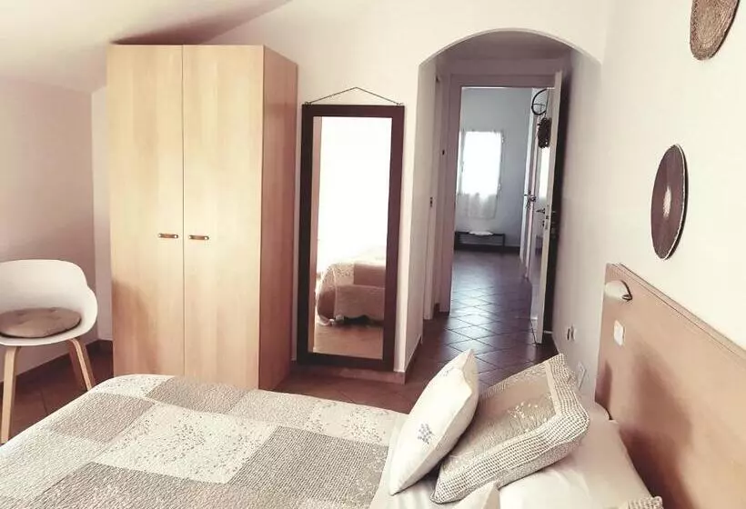 Majatalo Salvia E Rosmarino   Affittacamere In Liguria