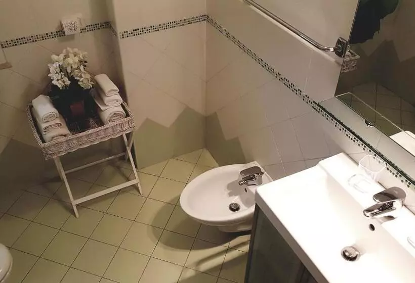 Majatalo Salvia E Rosmarino   Affittacamere In Liguria