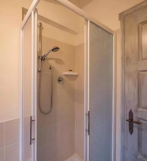 هتل Agriturismo La Commenda Adults Only