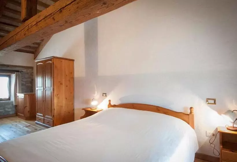 هتل Agriturismo Sant Egidio