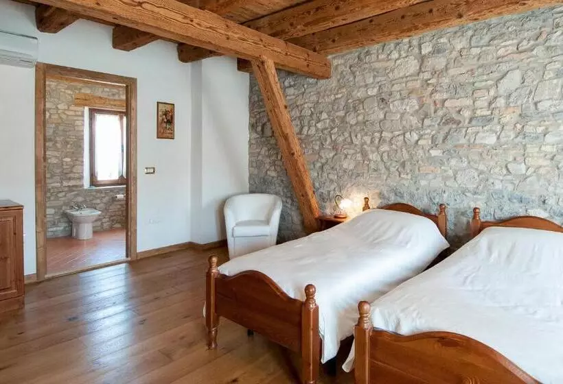 هتل Agriturismo Sant Egidio