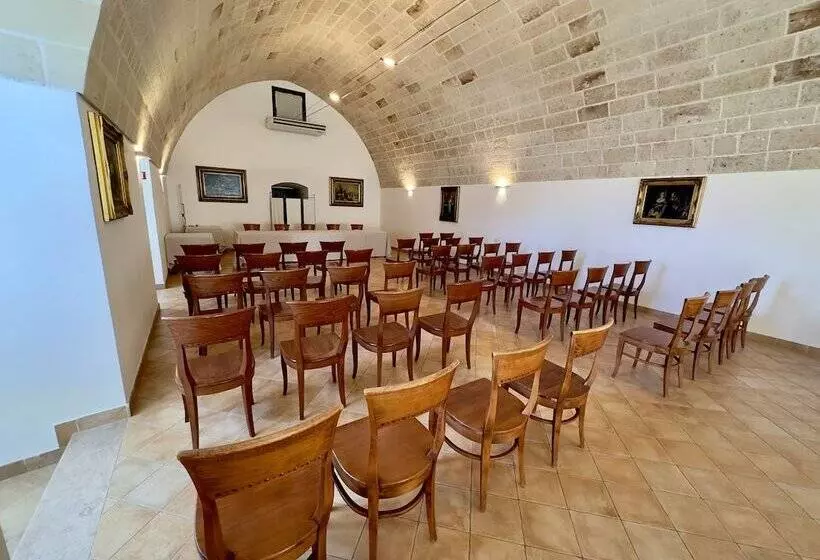 هتل Masseria Torre Spagnola