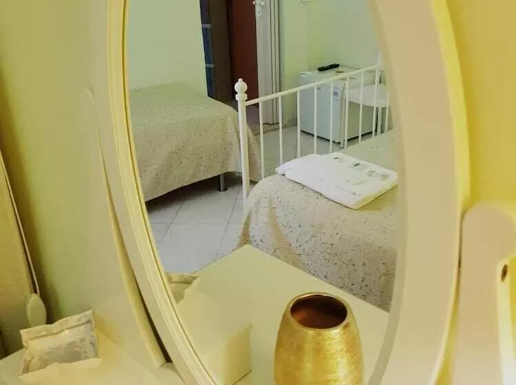 ペンション B&b Perla Di Corso Savoia