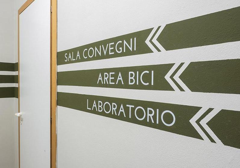 הוסטל La Groletta