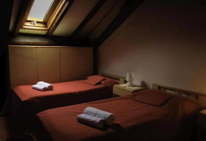 Retkeilymaja Locanda Piemonte Da Sciolla