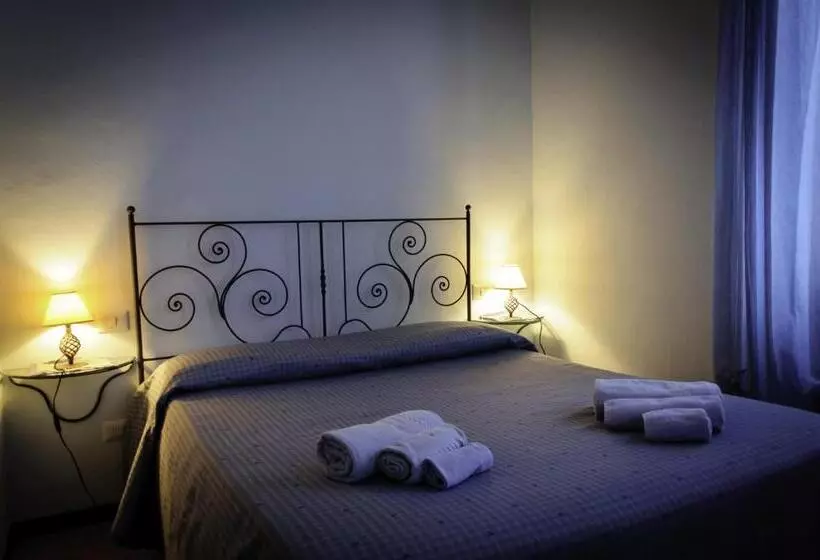 Retkeilymaja Locanda Piemonte Da Sciolla