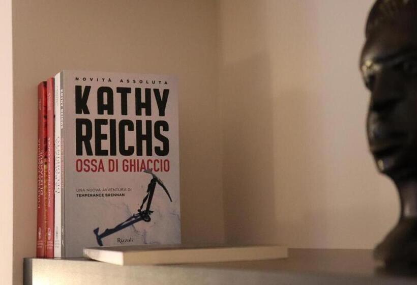 تختخواب و صبحانه Tropicana Room