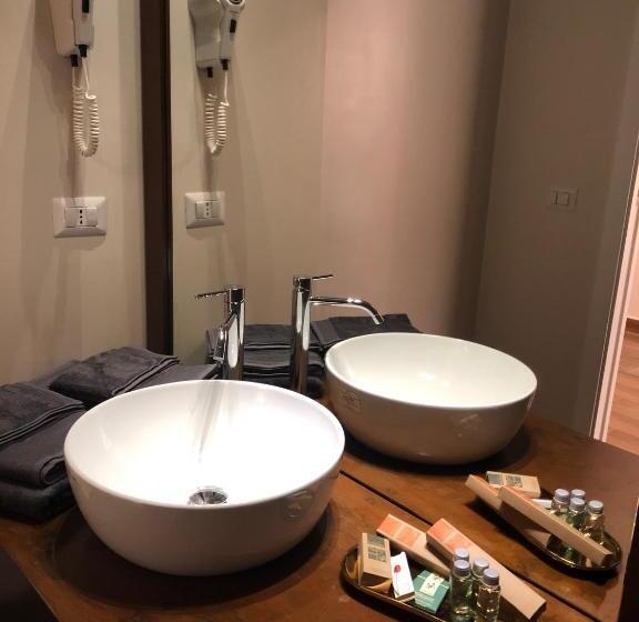 تختخواب و صبحانه Tropicana Room